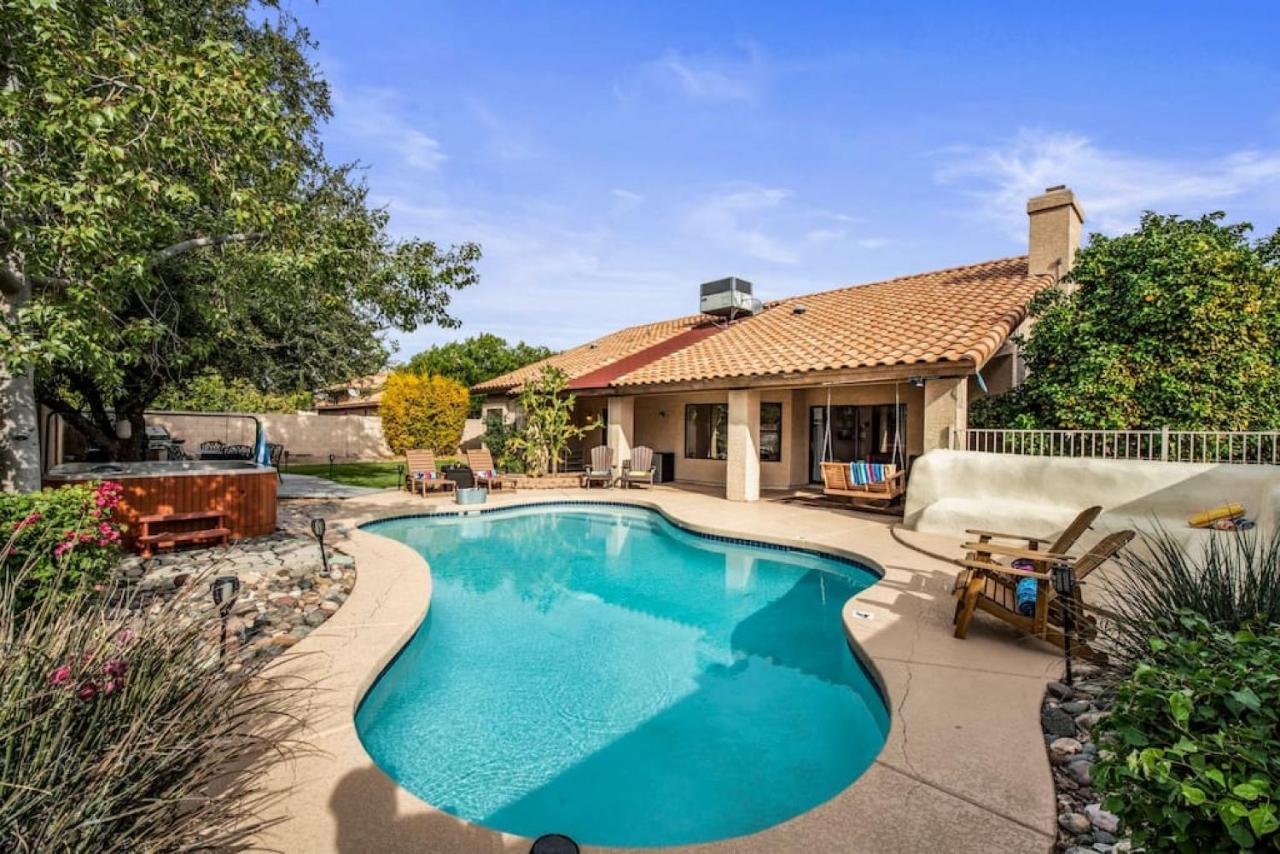 Beautiful Scottsdale Escape Heated Pool, Spa, & Putting Rumah liburan *