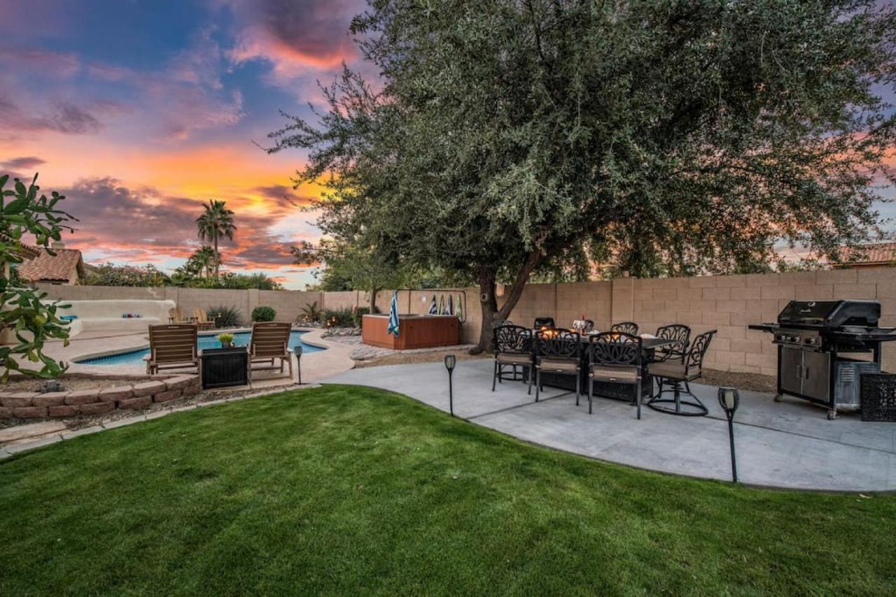 Beautiful Scottsdale Escape Heated Pool, Spa, & Putting Rumah liburan *